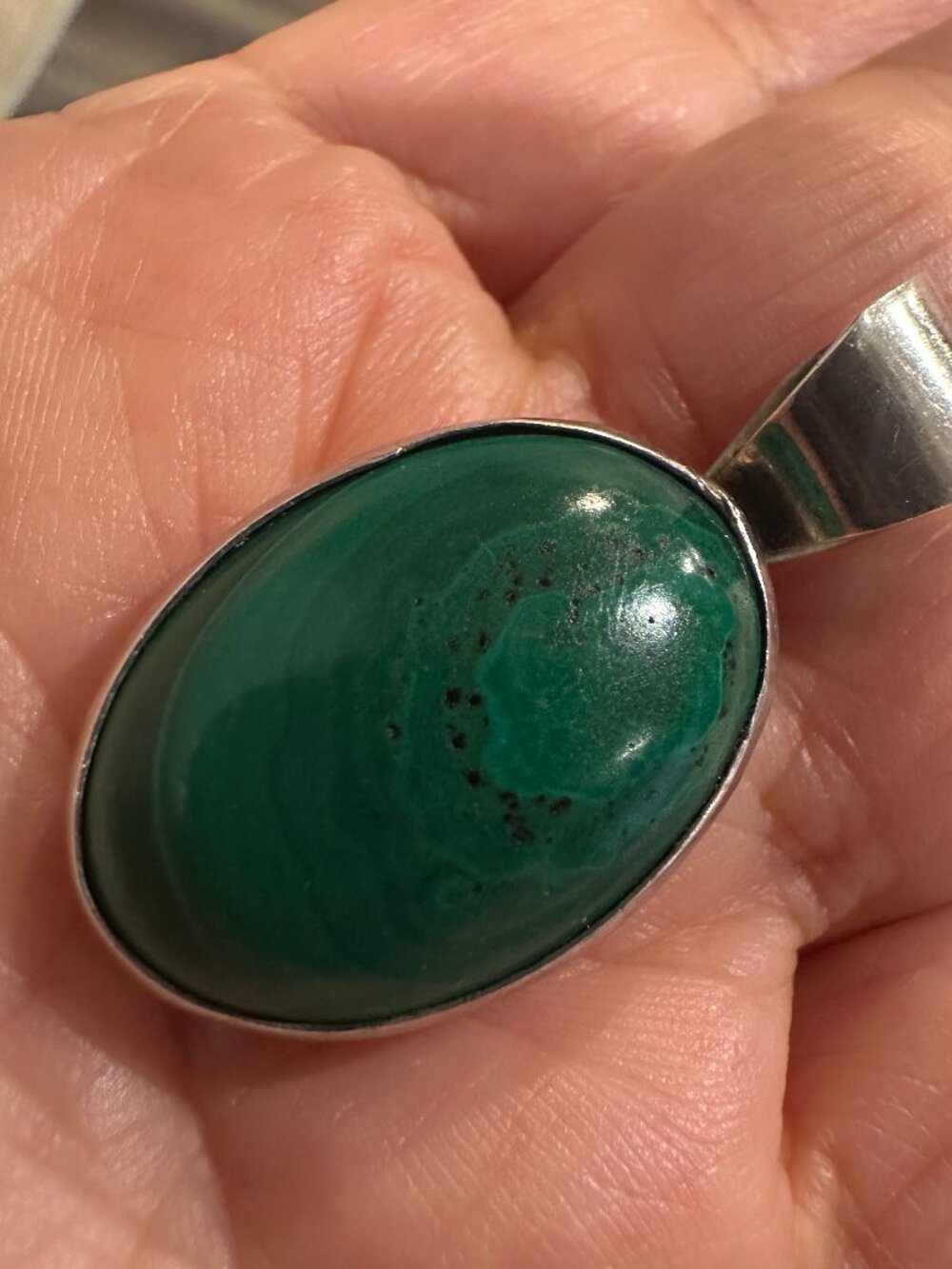 Vintage Southwestern Kewa Coriz Sterling Silver Malachite Pendant Necklace 15g. - Picture 9 of 12